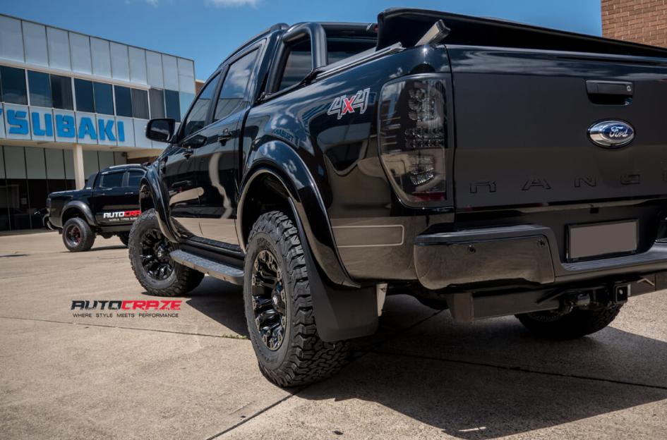 FORD-RANGER-VAPOR-MATTE-BLACK